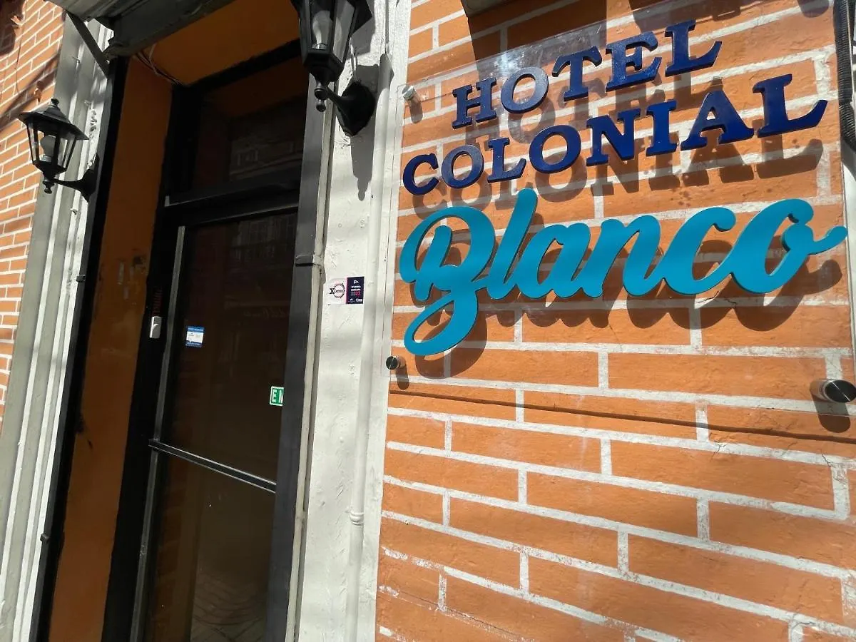 Hostel Hotel Colonial Blanco Santo Domingo