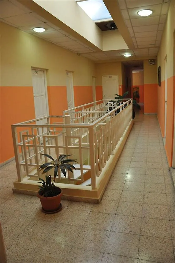 Hotel Colonial Blanco Santo Domingo Hostel